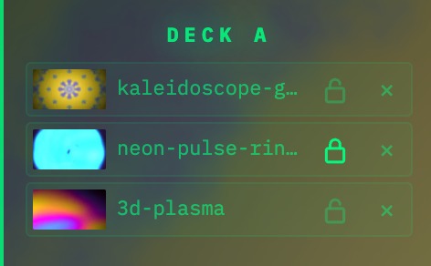 Deck のレイヤーリストで開いた鍵とロック済みの鍵が並んでいる画面